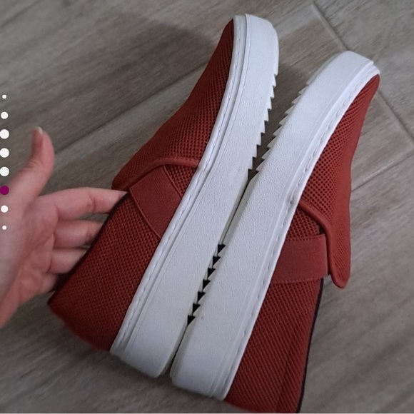 EILEEN FISHER Pep Women's Size 7 Serrano Red Comfort Slip-On Platform Sneakers - Picture 3 of 4